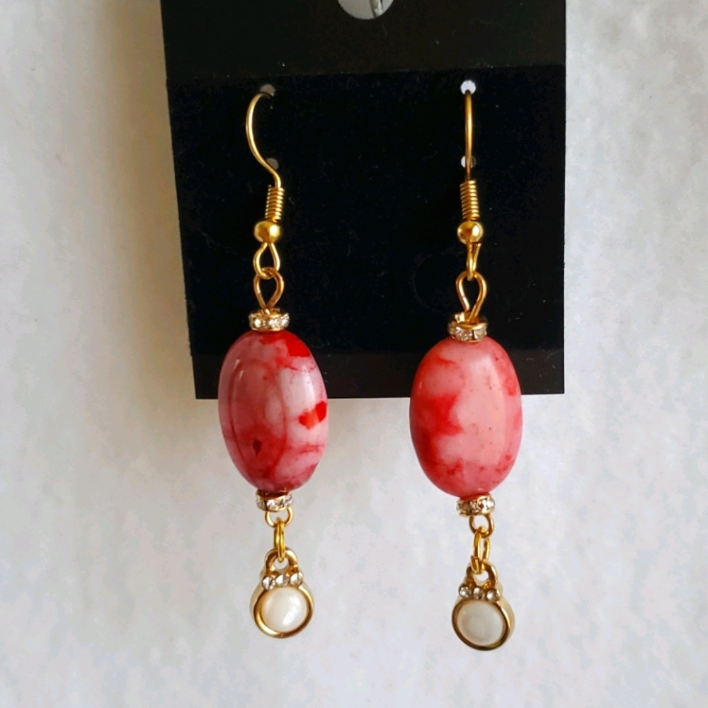Womens gold, pink, & white hook earrings